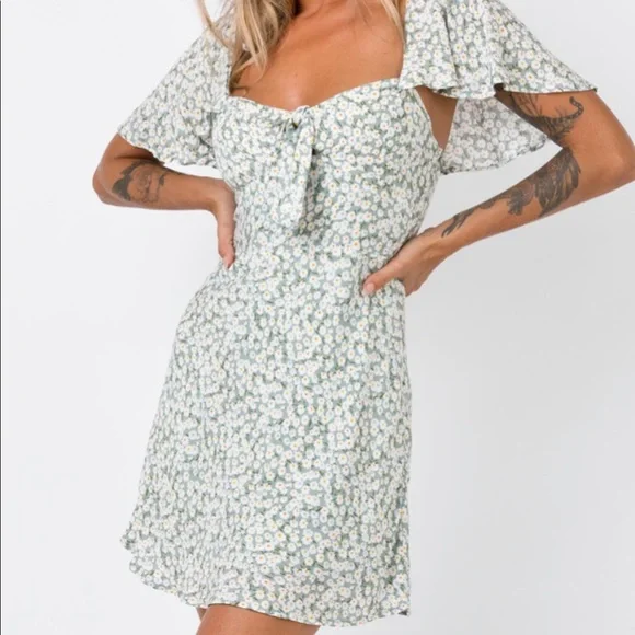 slim fit dress slacks Vivre Mini Dress | Green Floral | Womens